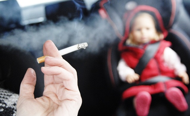 baby-smoking
